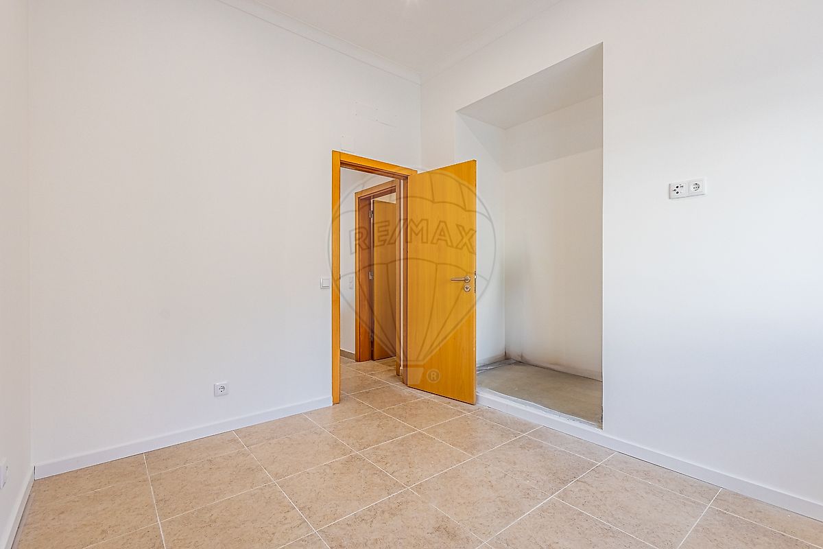 listing 125011208-104 picture-0