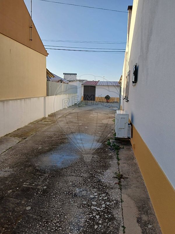 listing 125011216-54 picture-0
