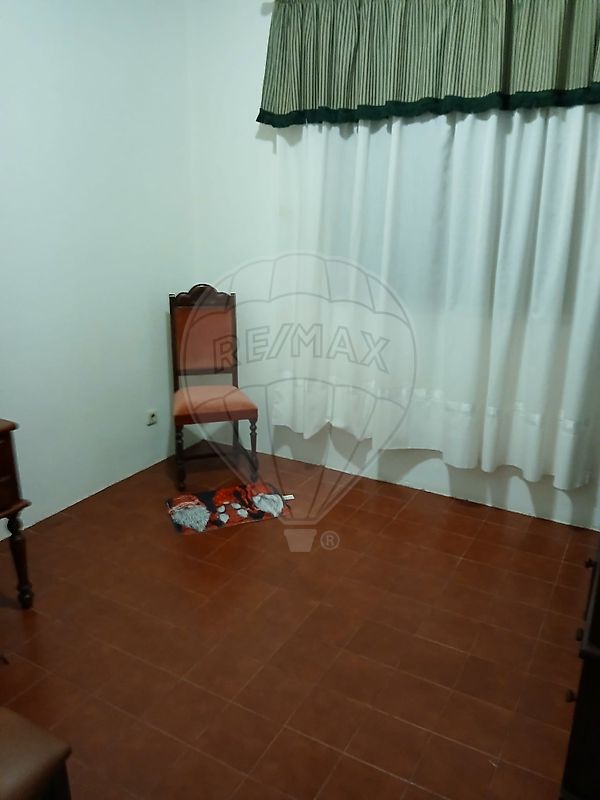 listing 125011216-54 picture-0