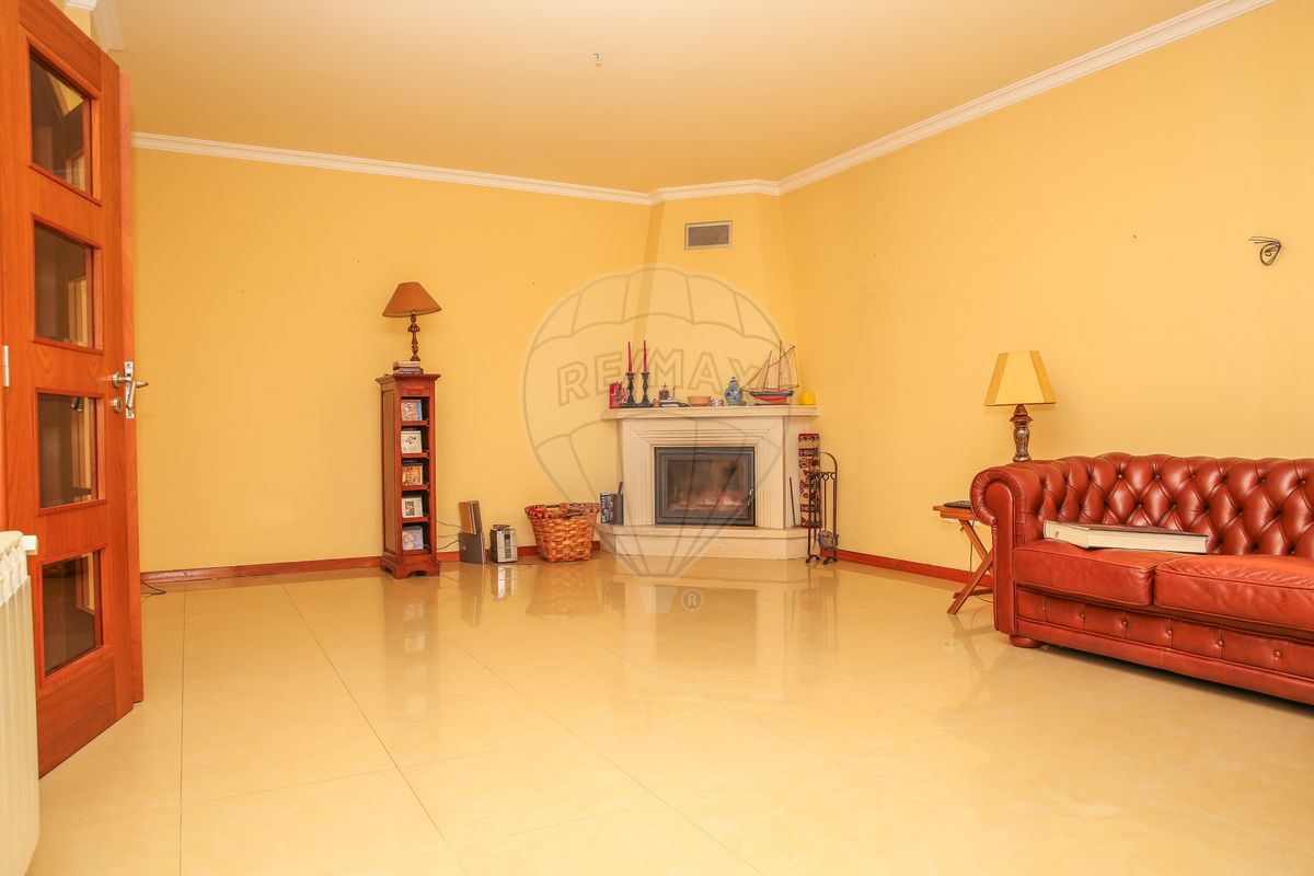 Moradia T2 para venda