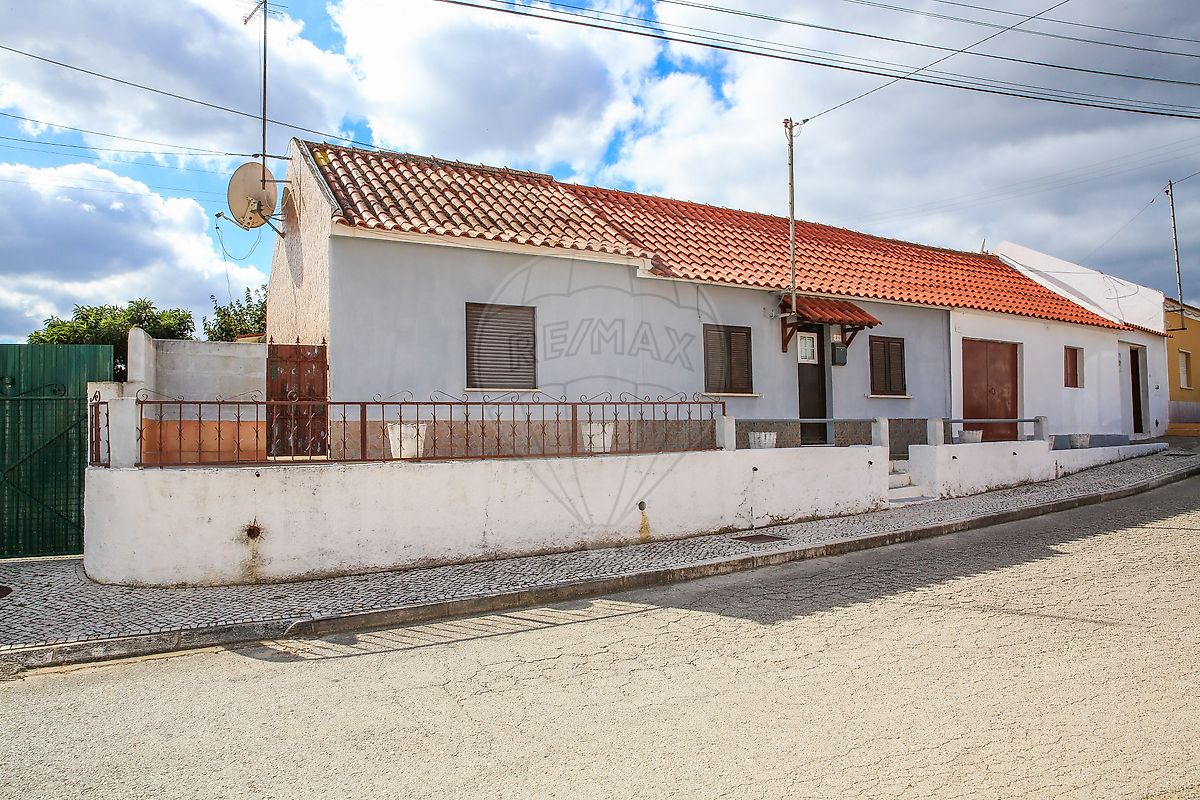 Moradia T2 para venda