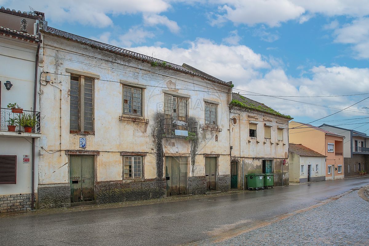 Moradia T4 à venda em Cadaval