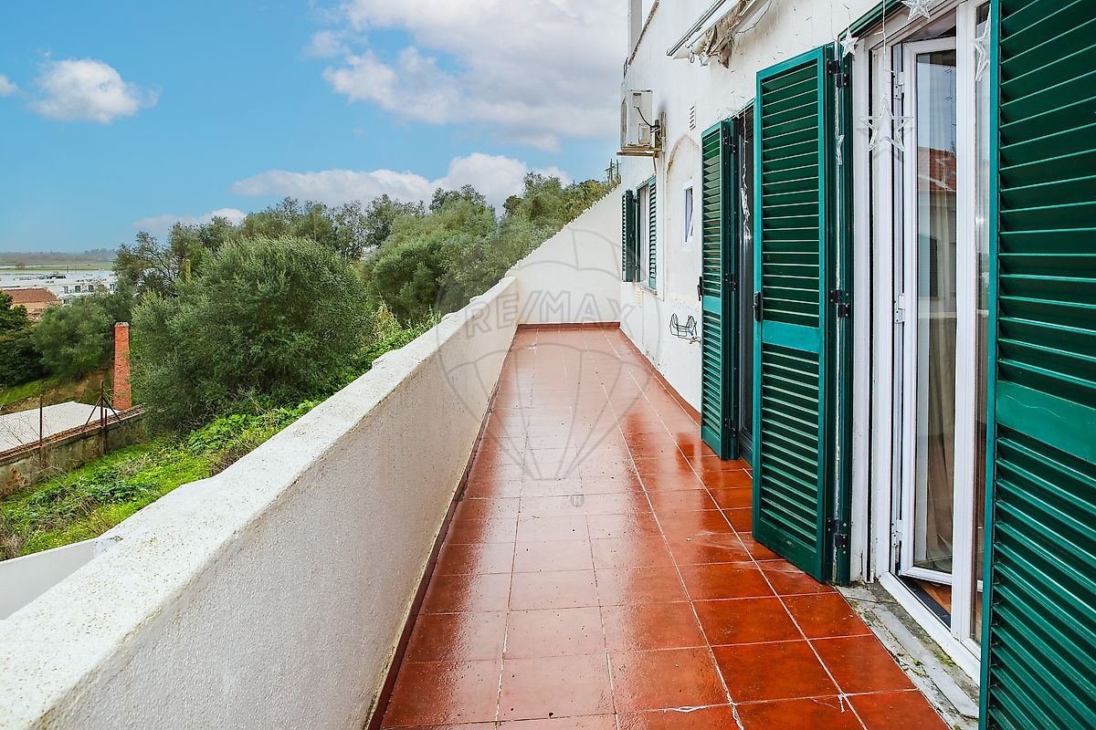 Apartamento T3 à venda em Azambuja