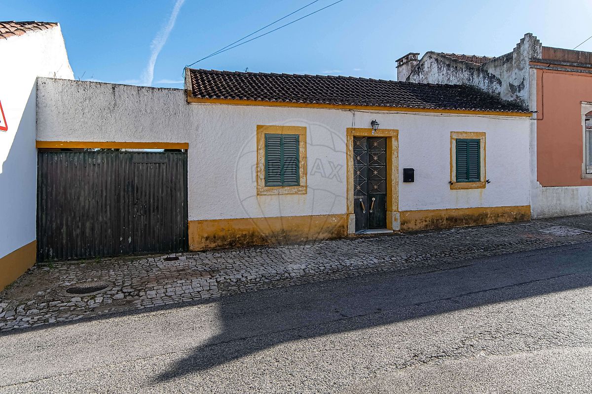Moradia - Ereira e Lapa, Cartaxo, Santarém