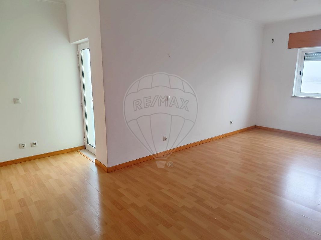 Apartamento T2 à venda em Azambuja, Azambuja — foto 16