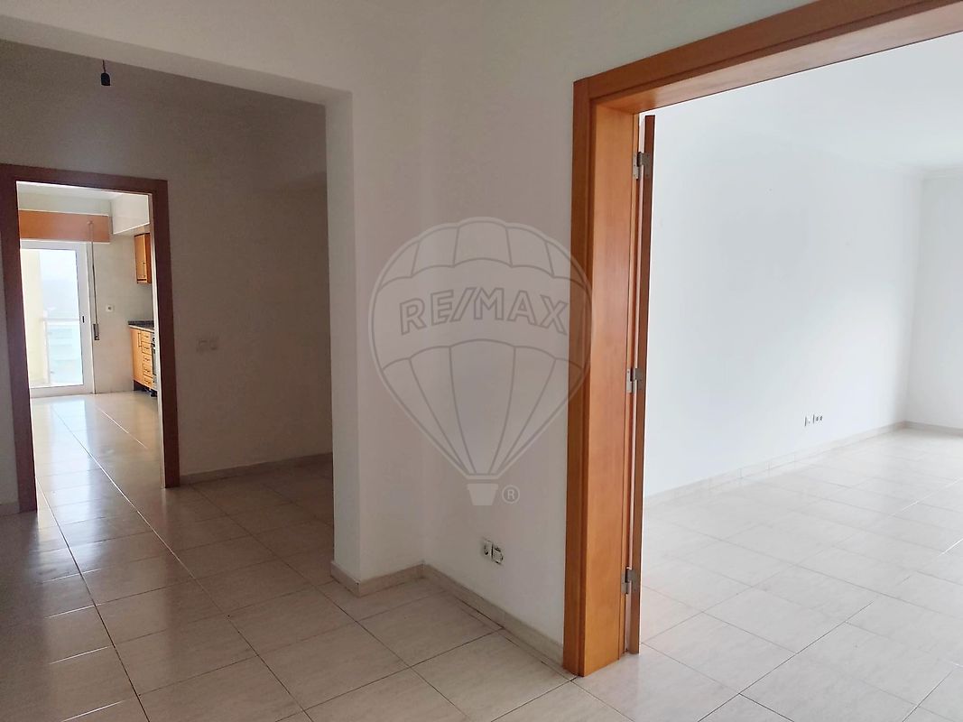 Apartamento T2 à venda em Azambuja