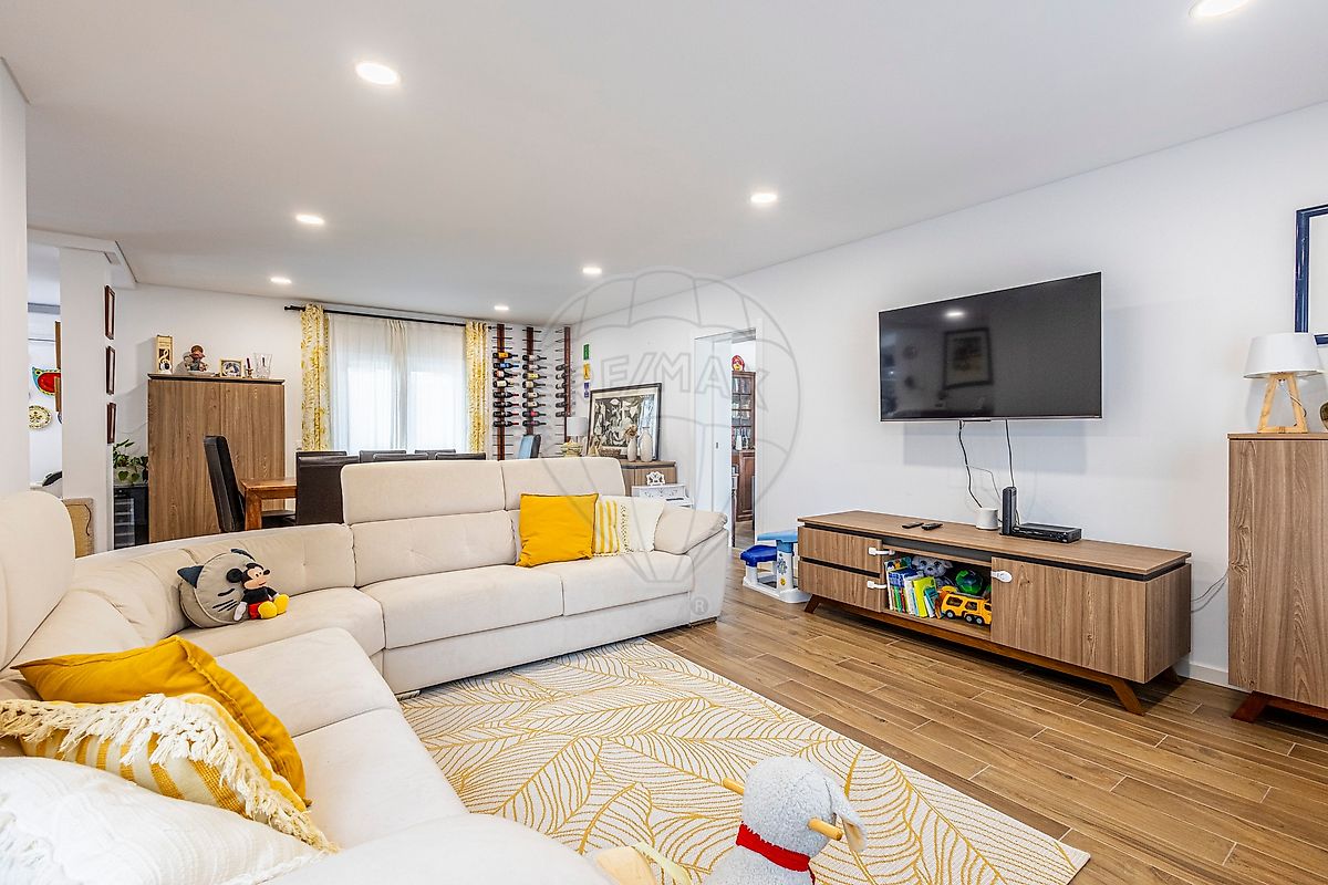 Moradia T3 à venda em Azambuja