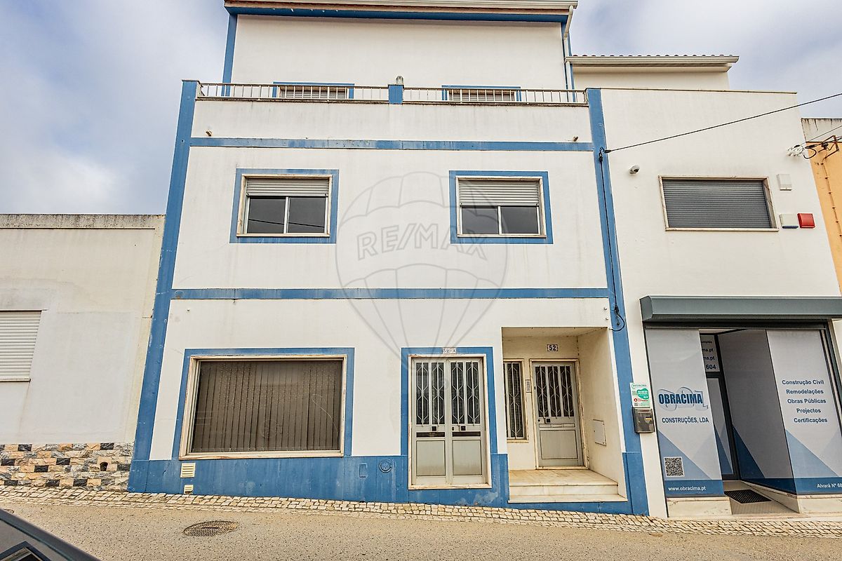 Apartamento T5 à venda em Azambuja