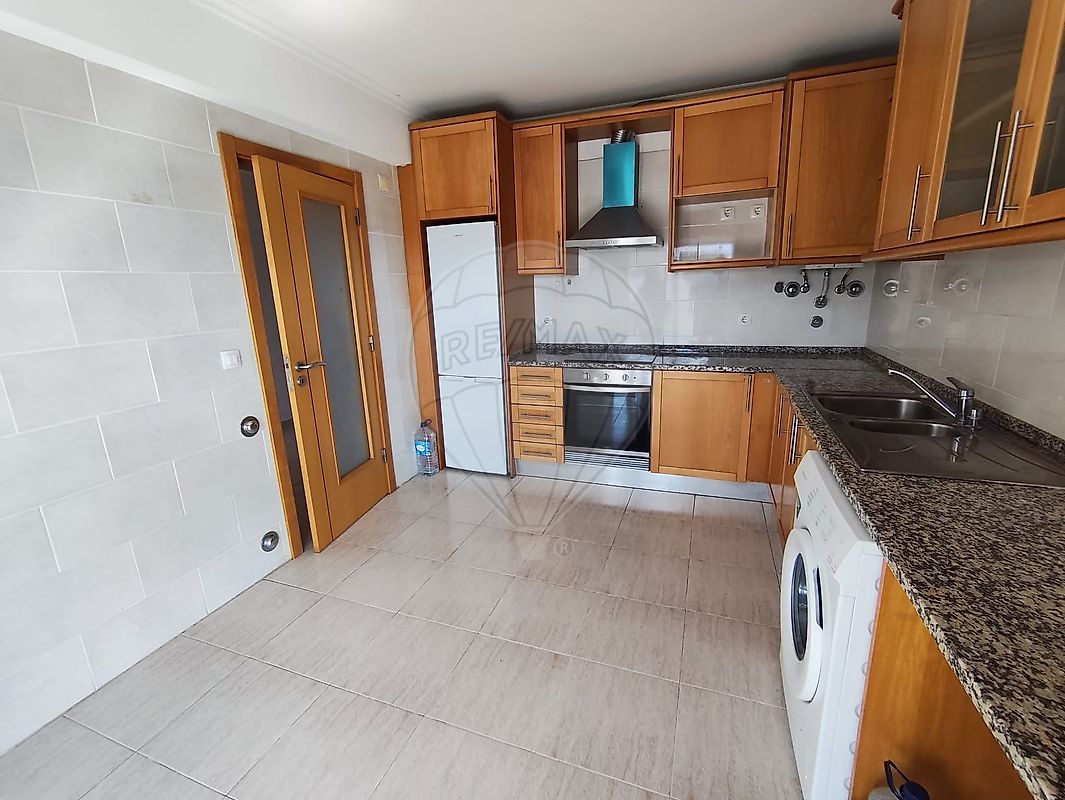 Apartamento T3 à venda em Azambuja