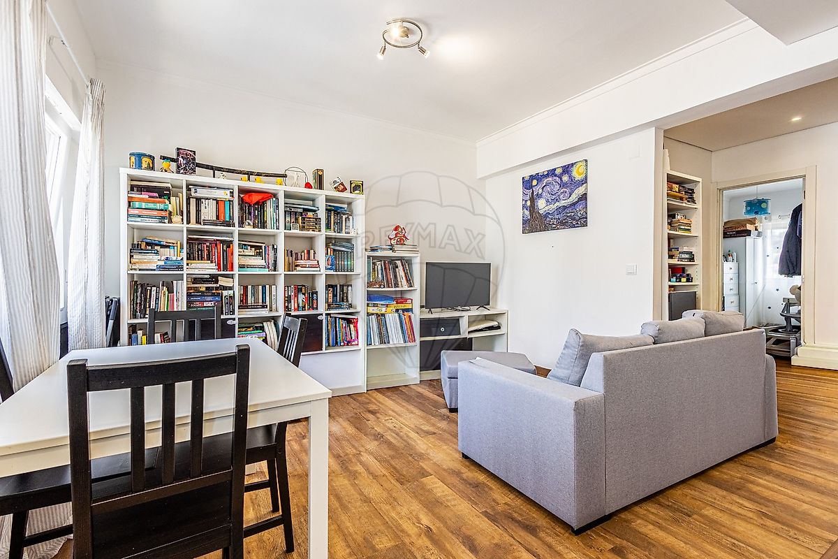 Apartamento T2 à venda em Odivelas