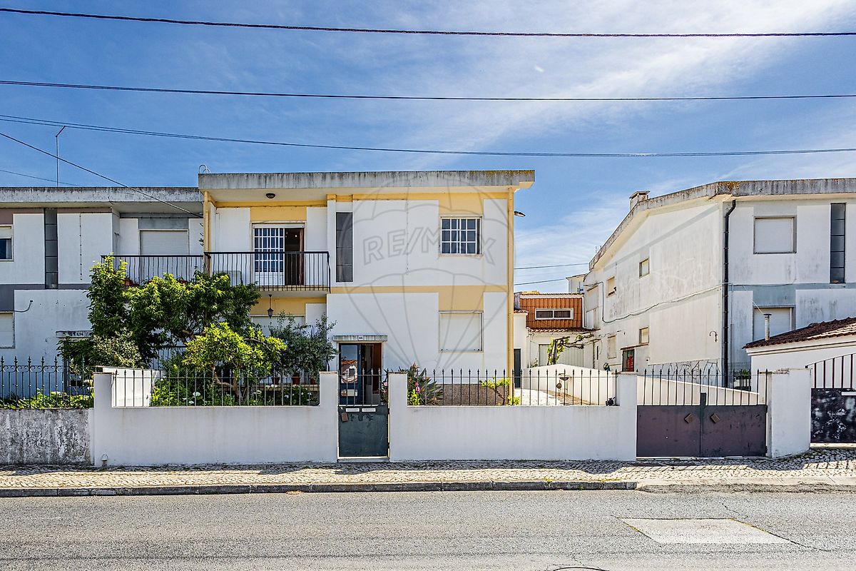 Apartamento T2 à venda em Azambuja