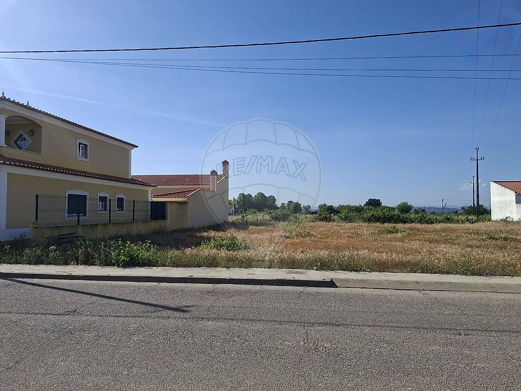 Terreno - Alpiarça, Alpiarça, Santarém