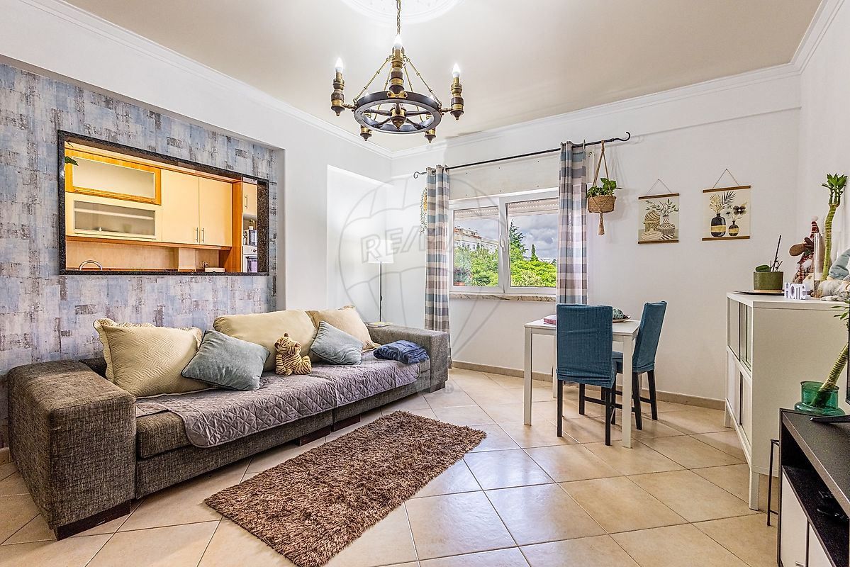 Apartamento T2 à venda em Sintra