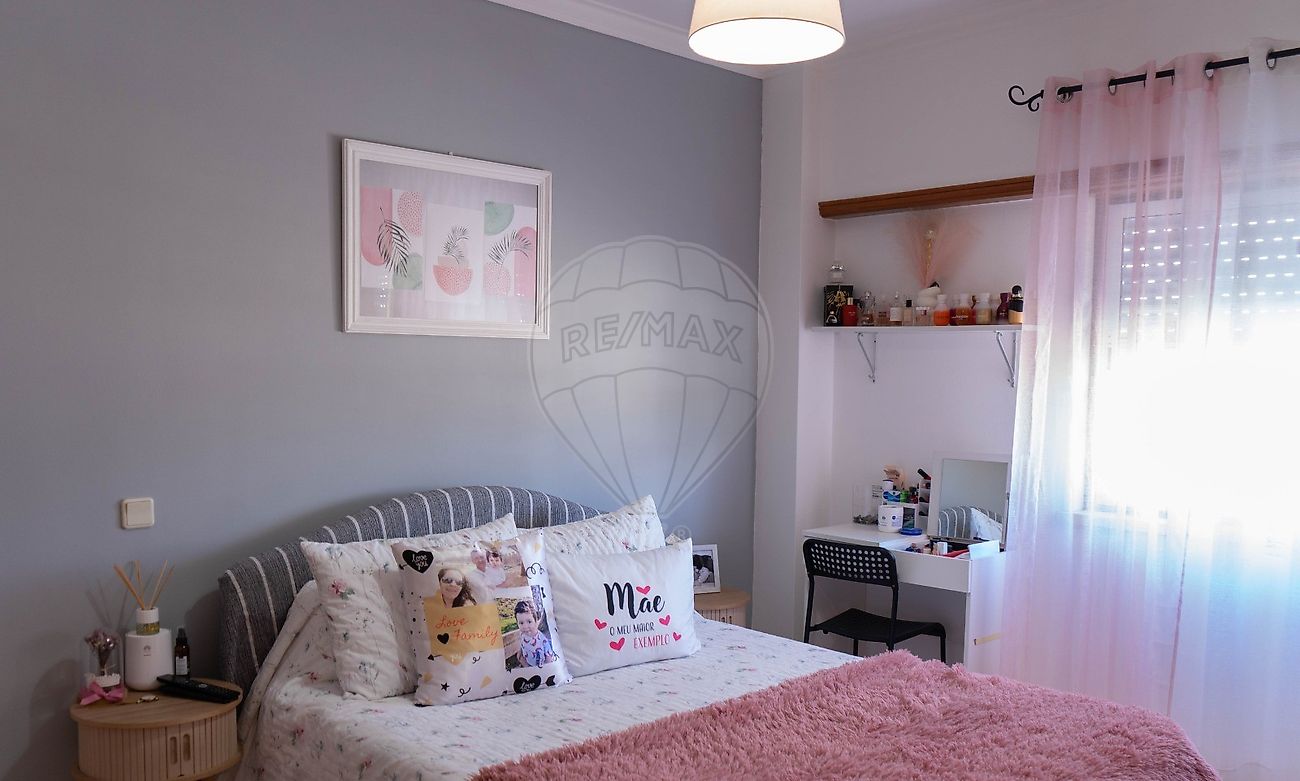 Apartamento T3 à venda em Azambuja