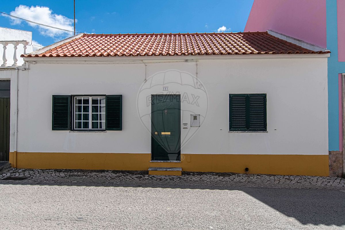 Moradia T2 à venda em Azambuja