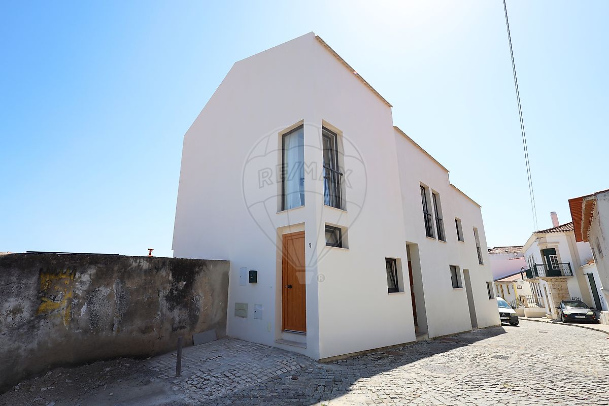 Moradia T1 à venda em Azambuja