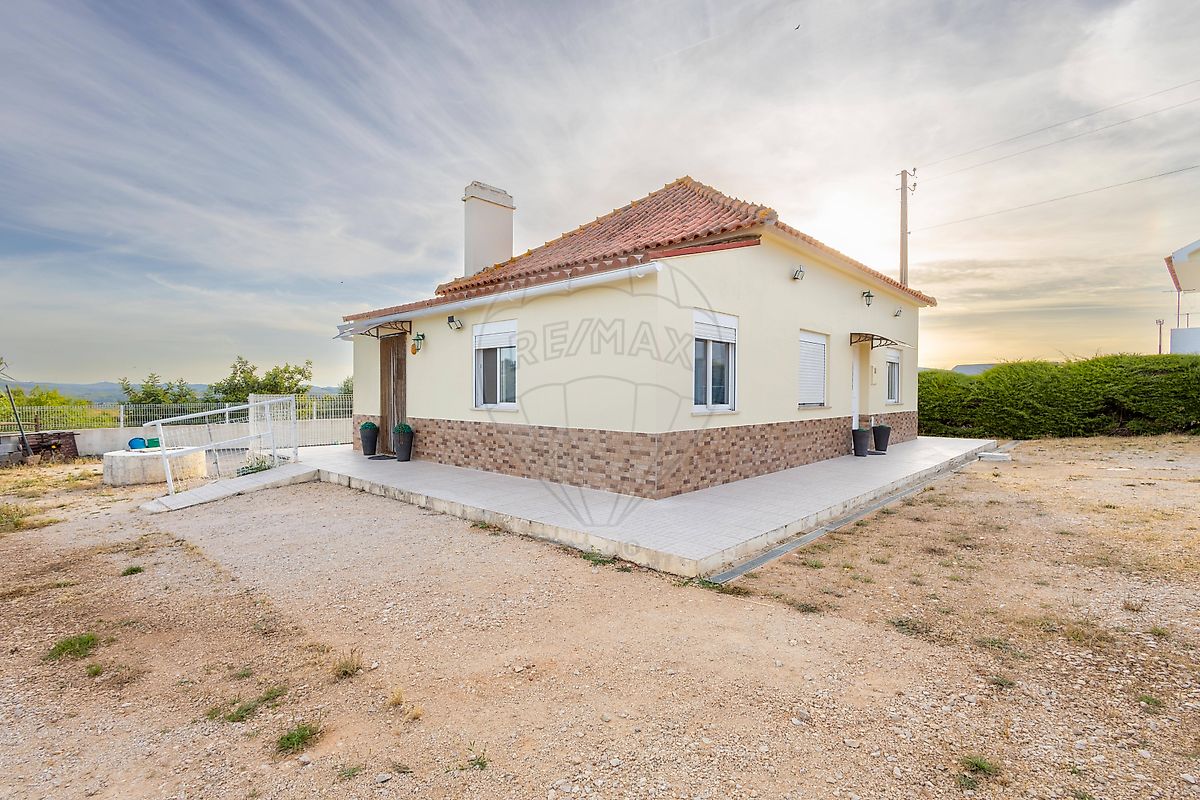 Moradia - Abrigada e Cabanas de Torres, Alenquer, Lisboa