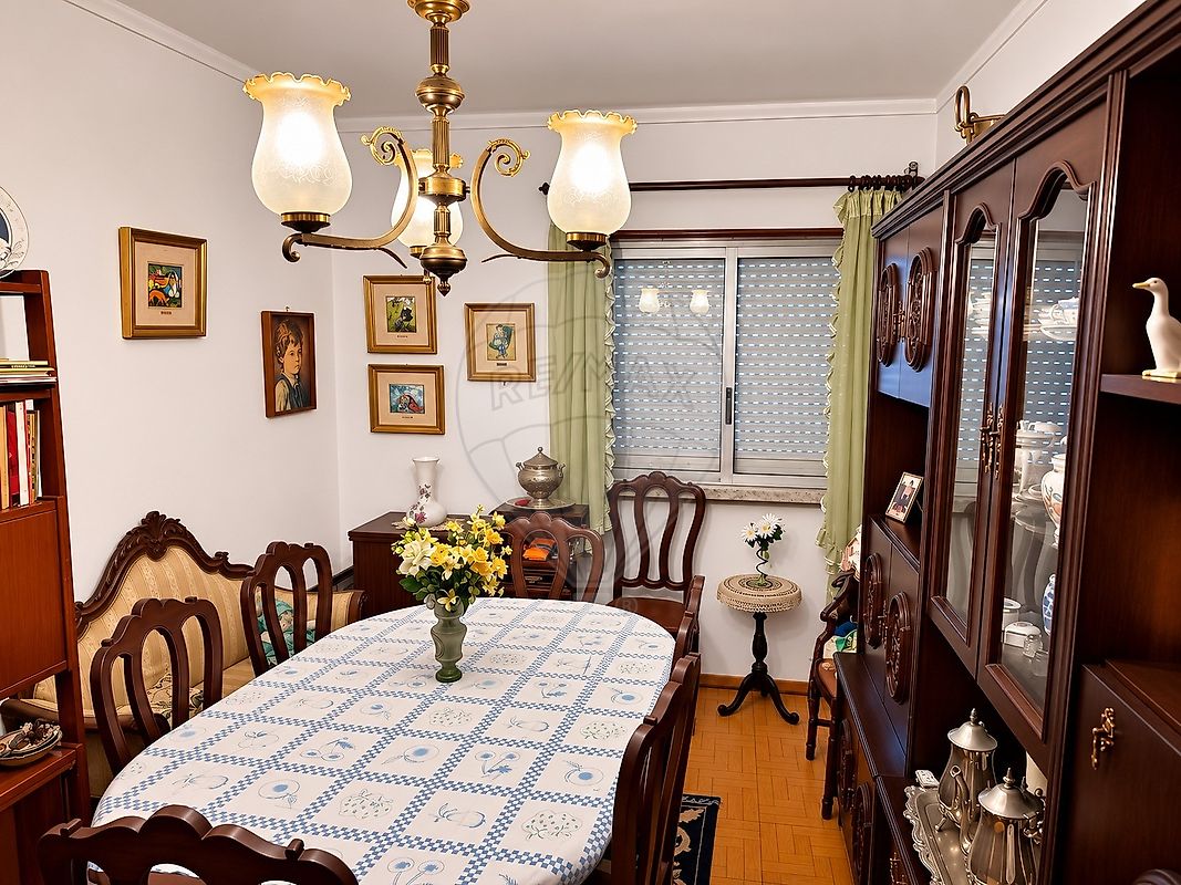 Apartamento T2 à venda em Alenquer