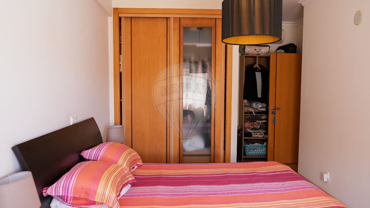 Apartamento T3 à venda em Mina de Água, Amadora — foto 16