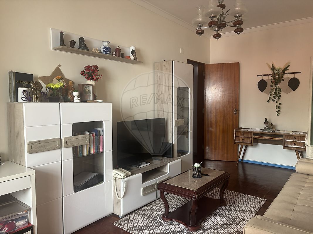 Apartamento T2 à venda em Seixal