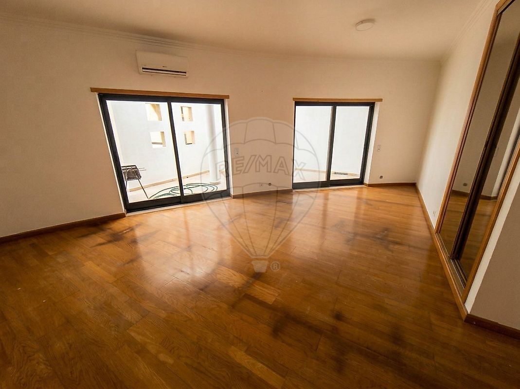 Apartamento T4 à venda em Santarém (Marvila), Santa Iria da Ribeira de Santarém, Santarém (São Salvador) e Santarém (São Nicolau), Santarém — foto 23