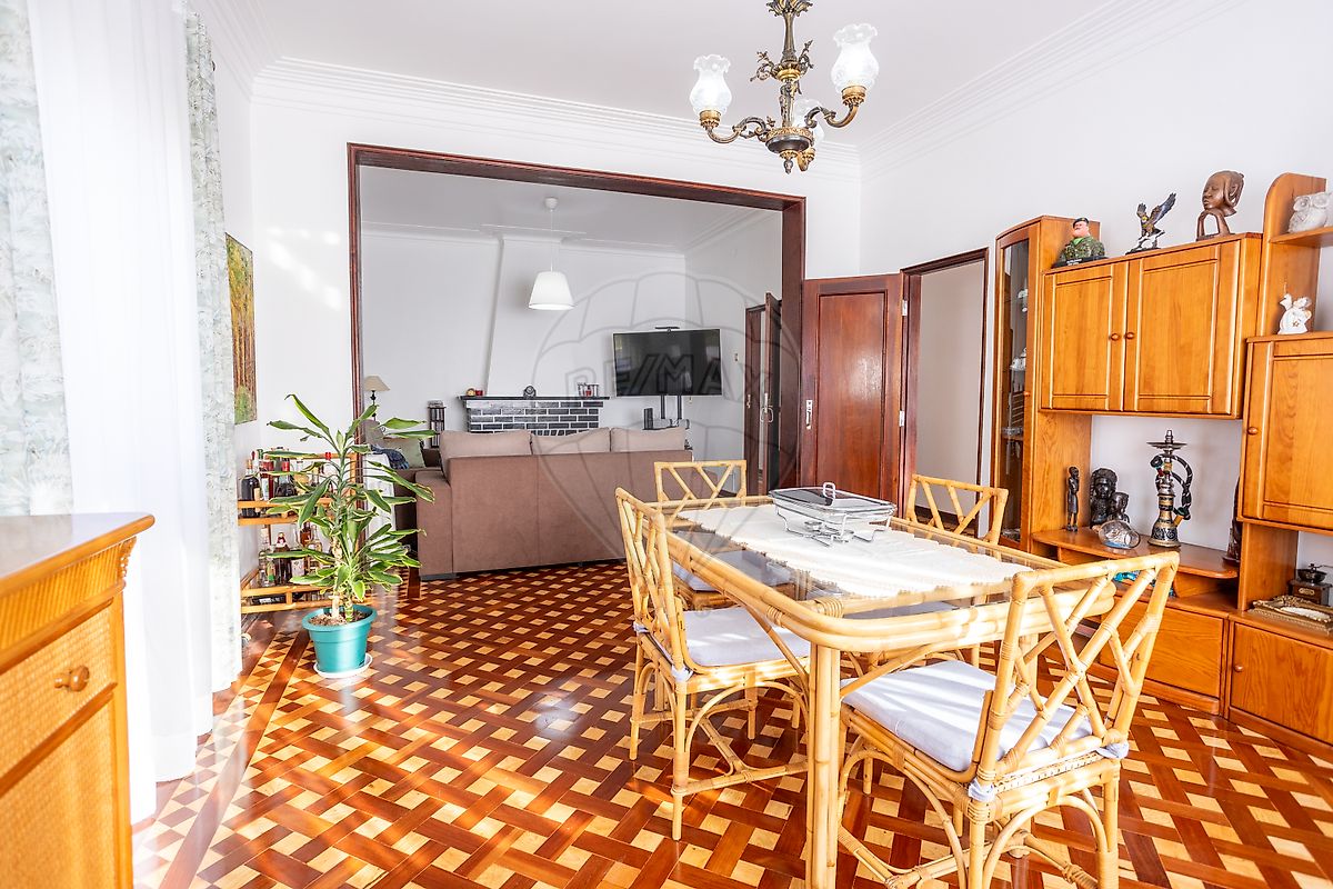listing 125021889-1 picture-0