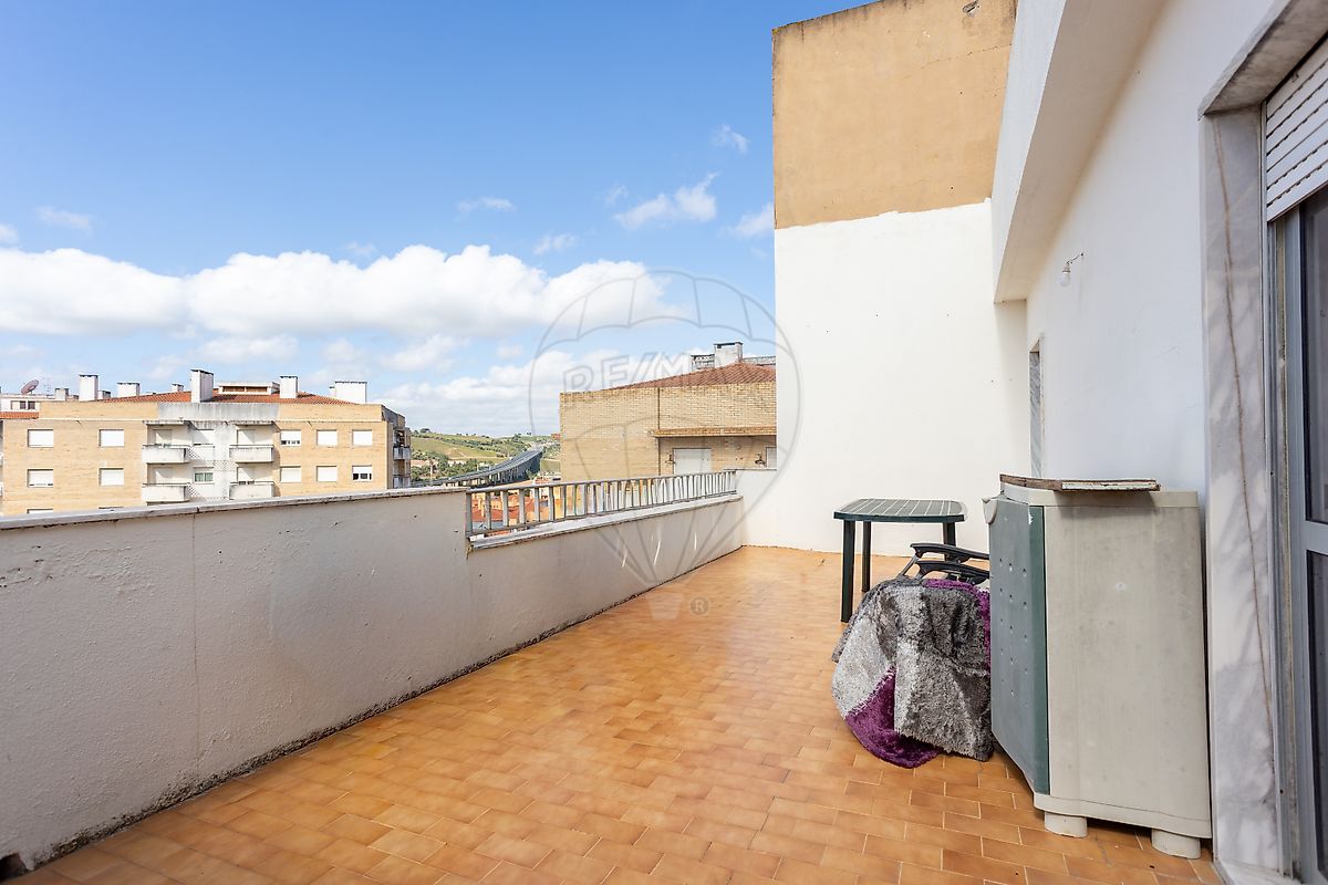 Apartamento T2 à venda em Carregado e Cadafais, Alenquer — foto 19