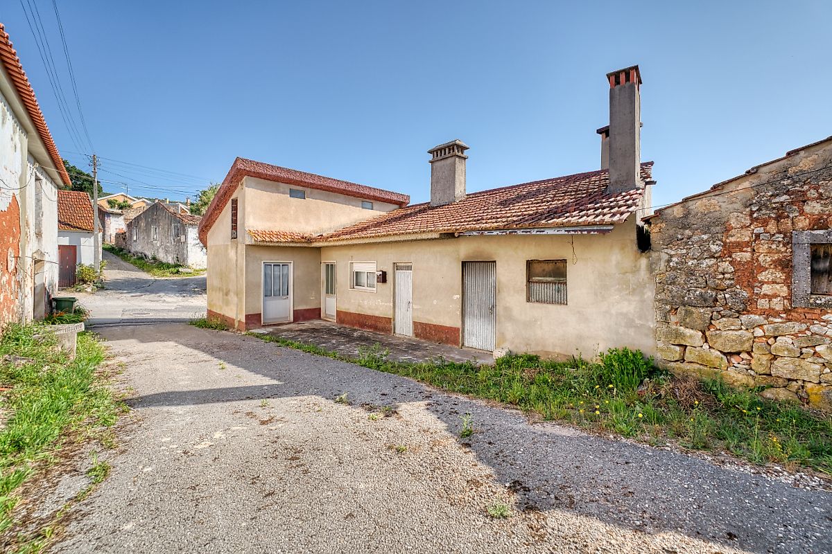 Moradia - Alcobertas, Rio Maior, Santarém