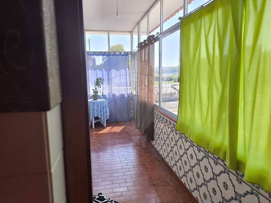 listing 125031018-79 picture-0