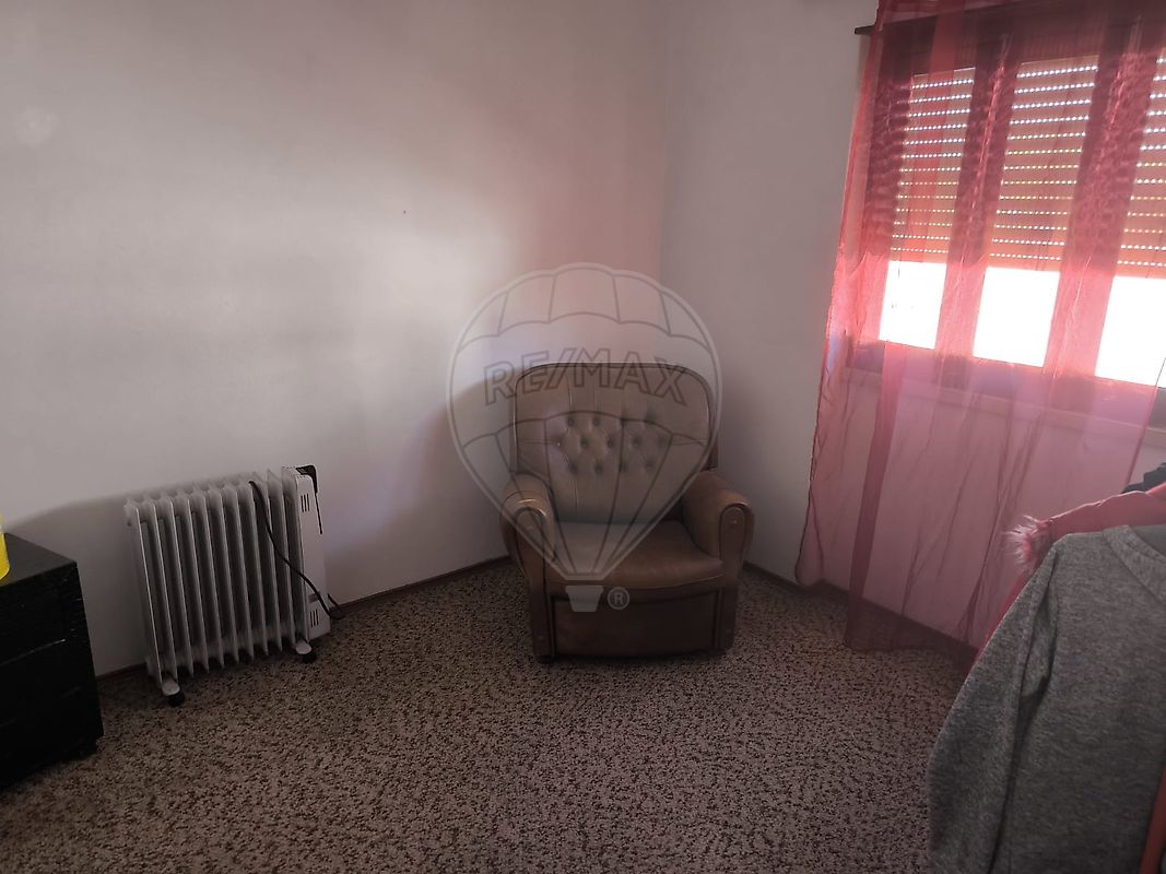 listing 125031018-79 picture-0
