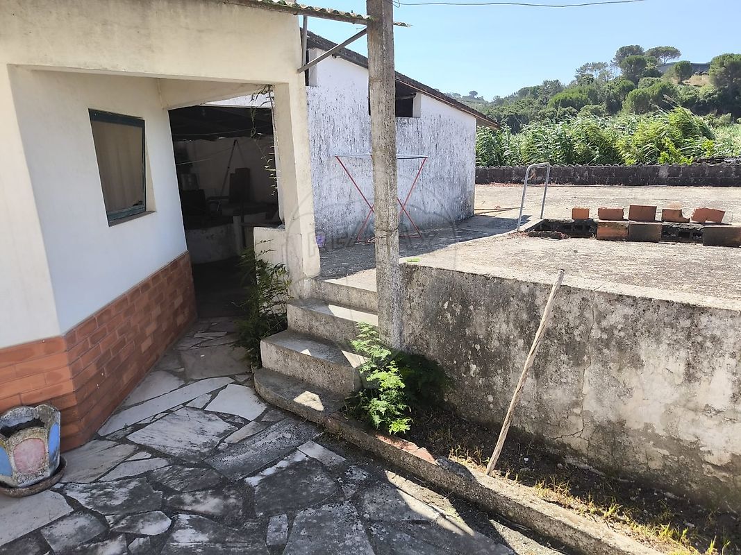 listing 125031018-79 picture-0
