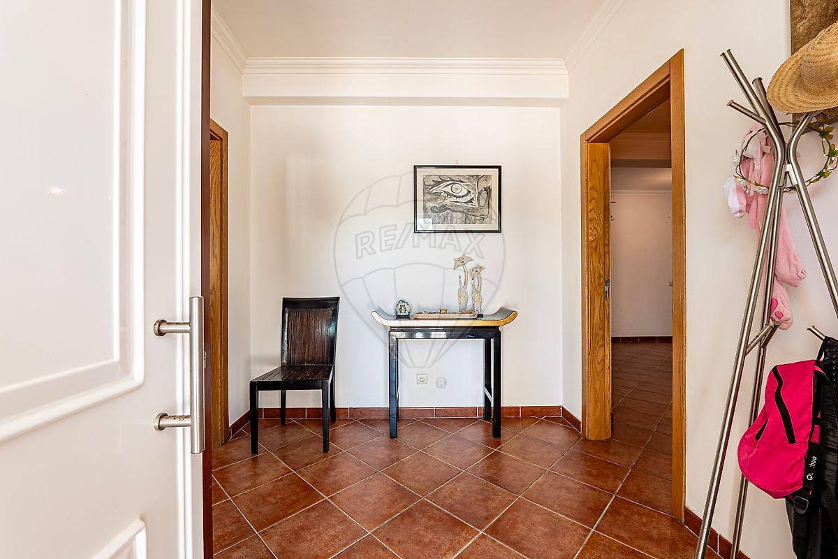 listing 125031015-214 picture-0