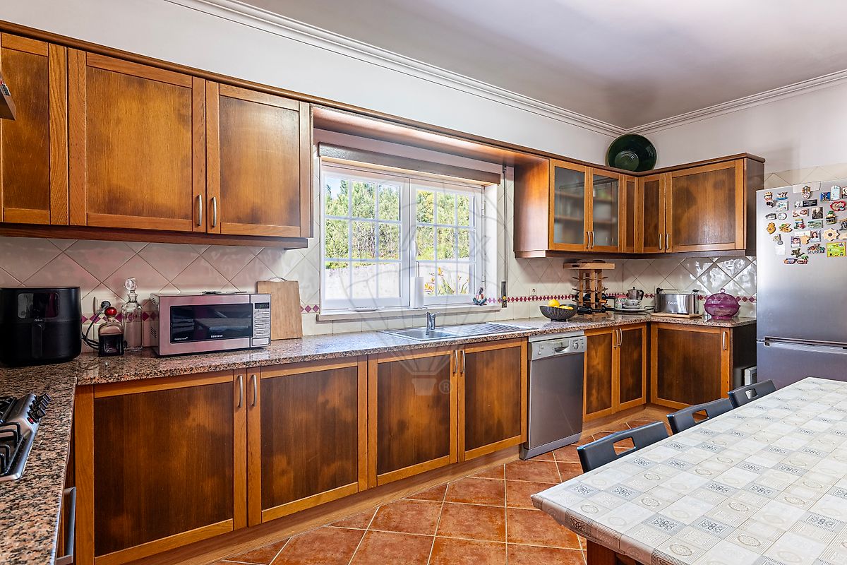 listing 125031015-214 picture-0