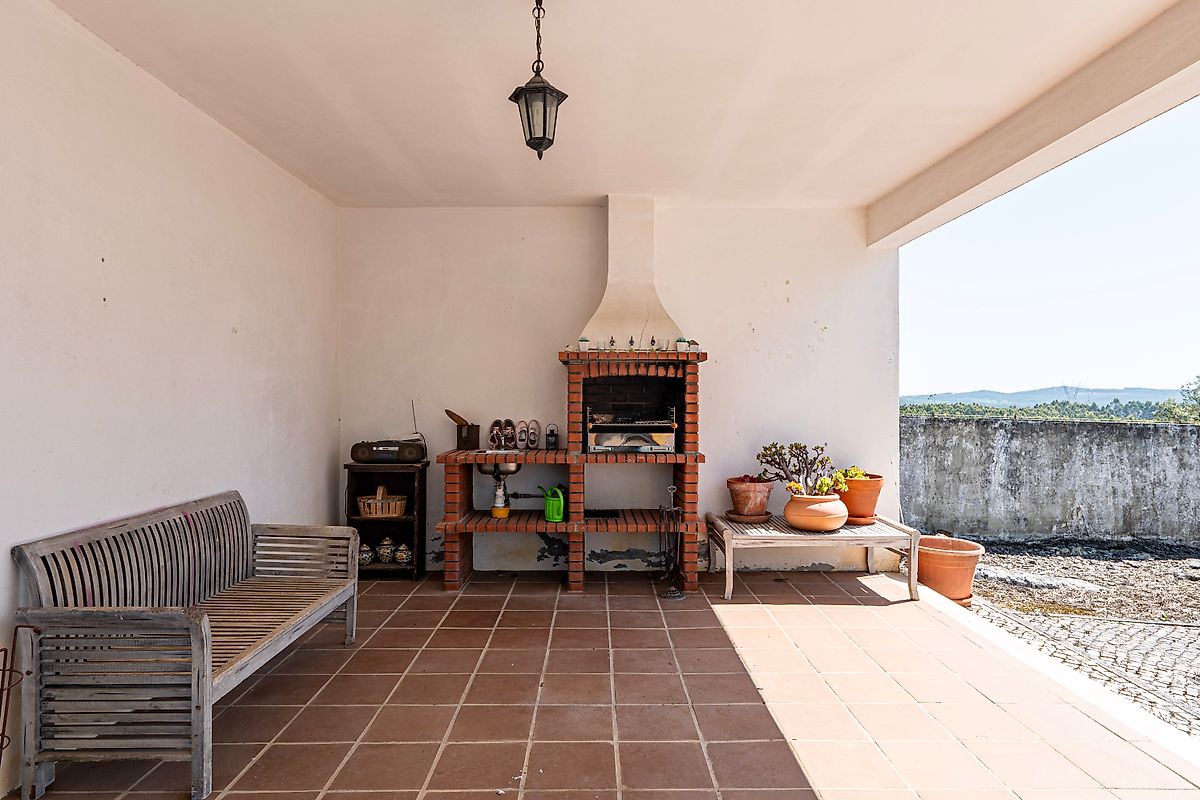 listing 125031015-214 picture-0