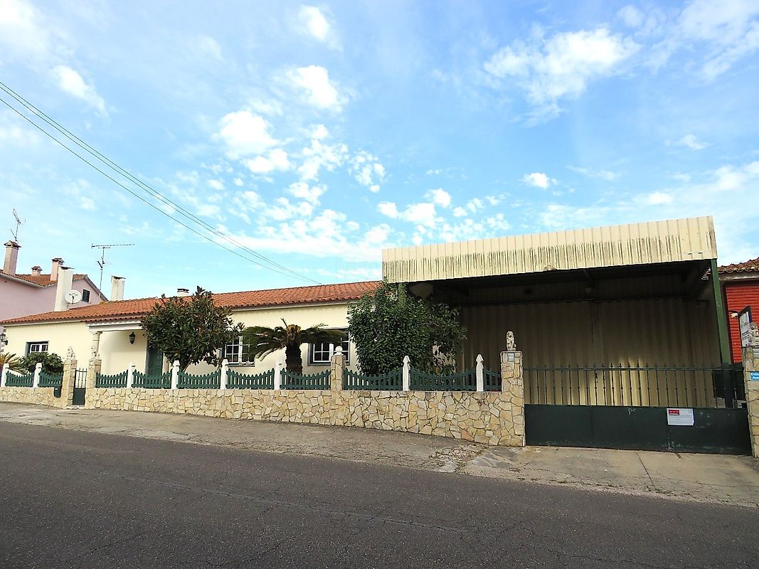 Moradia T2 para venda