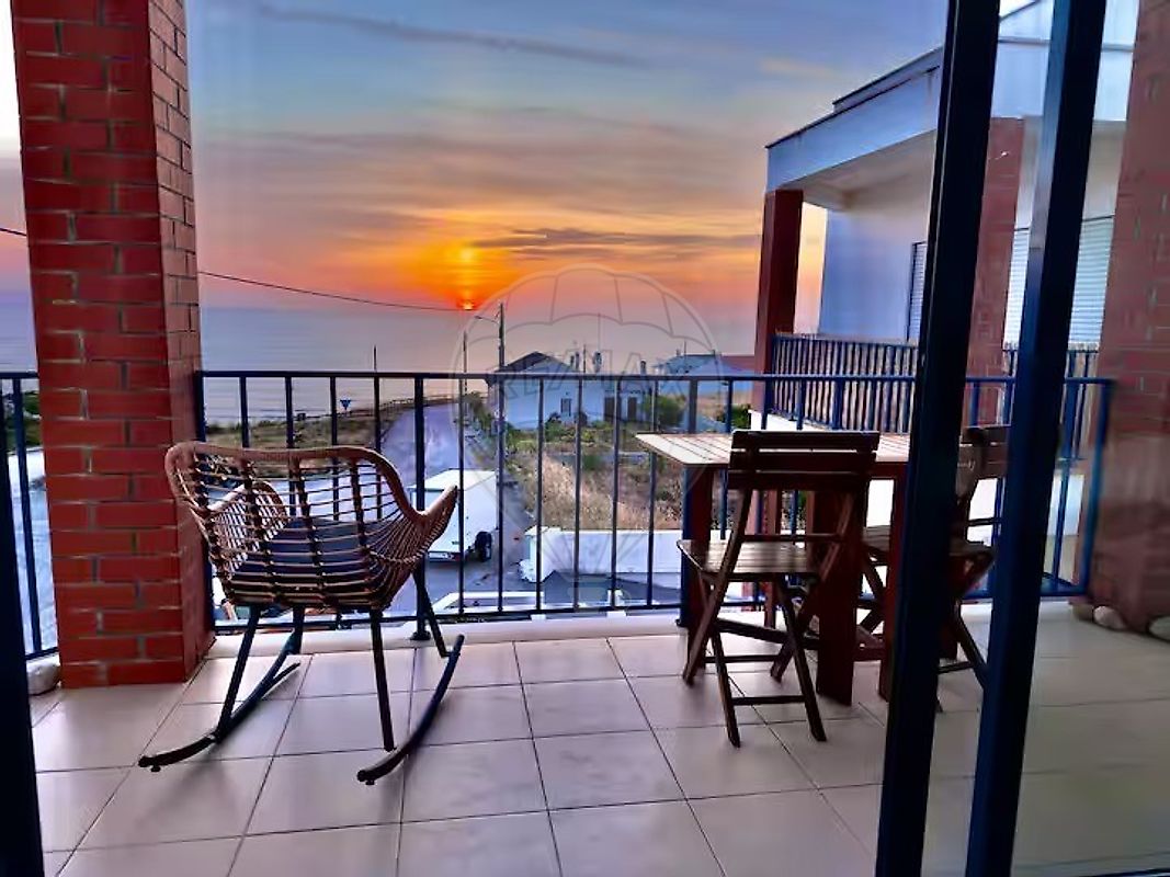 Apartamento T2 à venda em Alcobaça