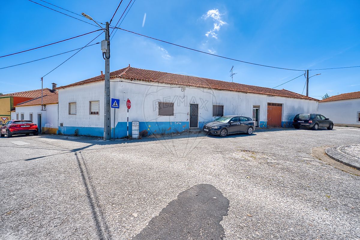 Moradia - Arrouquelas, Rio Maior, Santarém