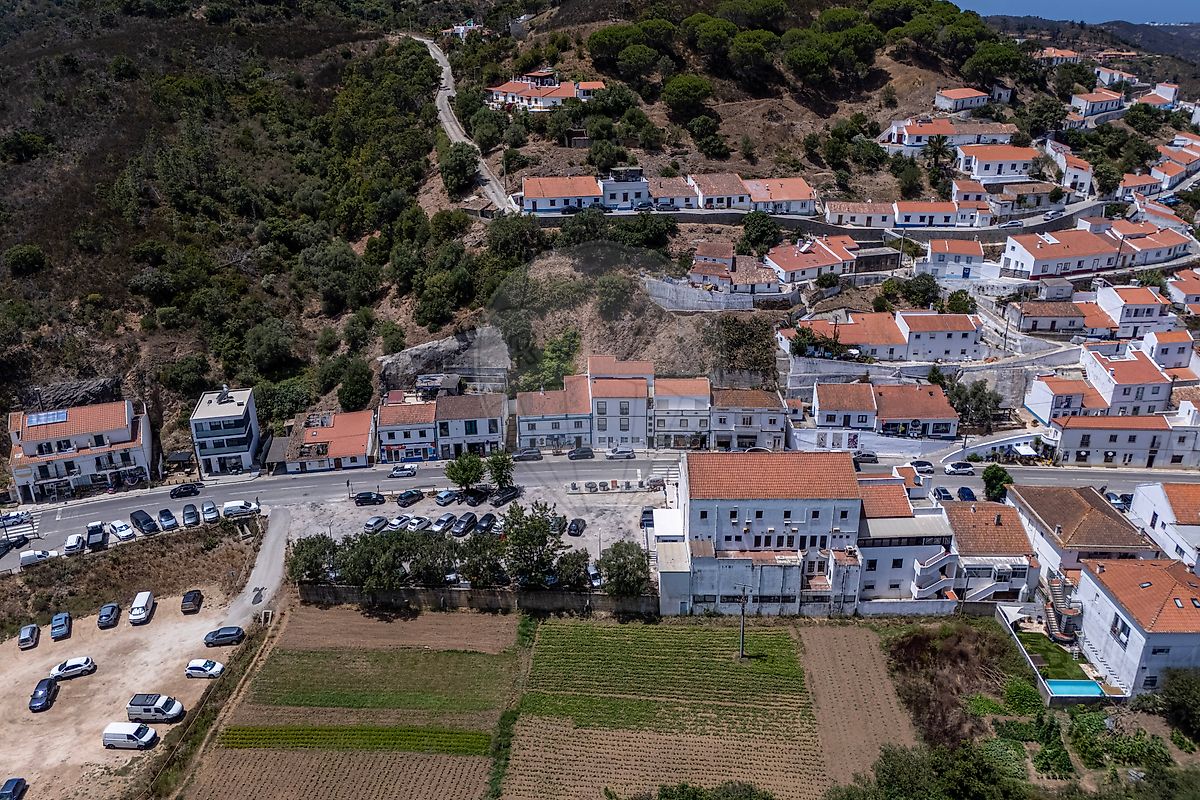 Apartamento T3 à venda em Aljezur