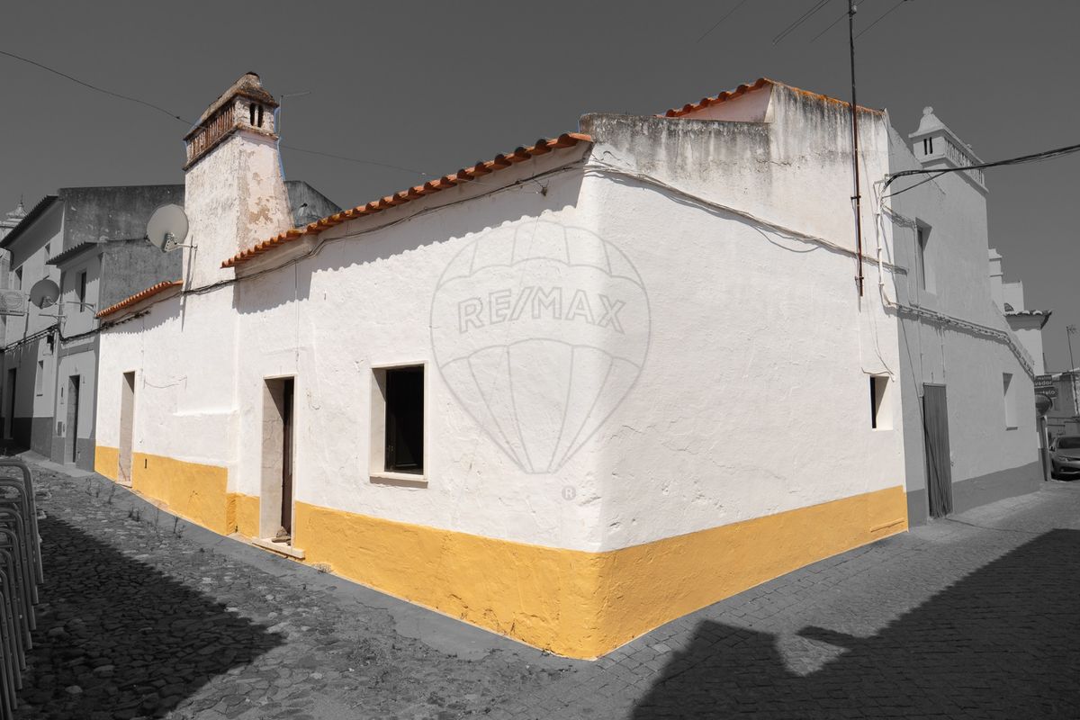 Moradia T4 para venda