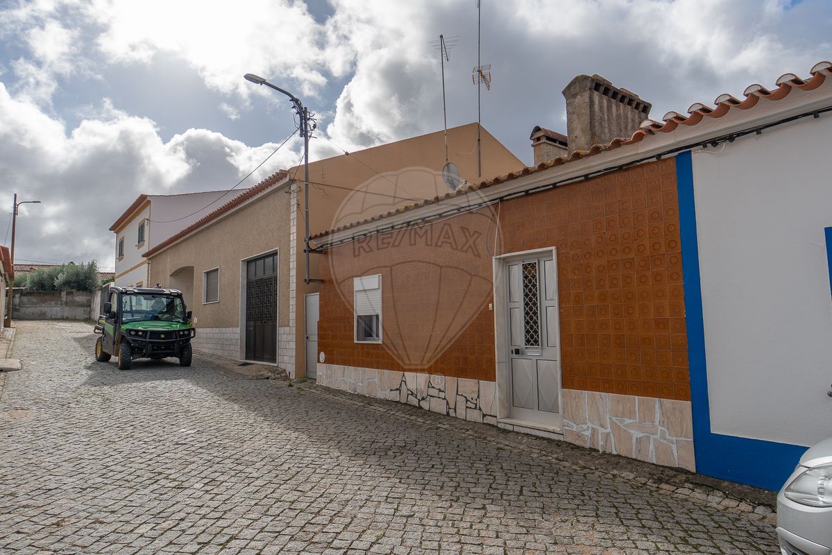 Moradia T2 para venda