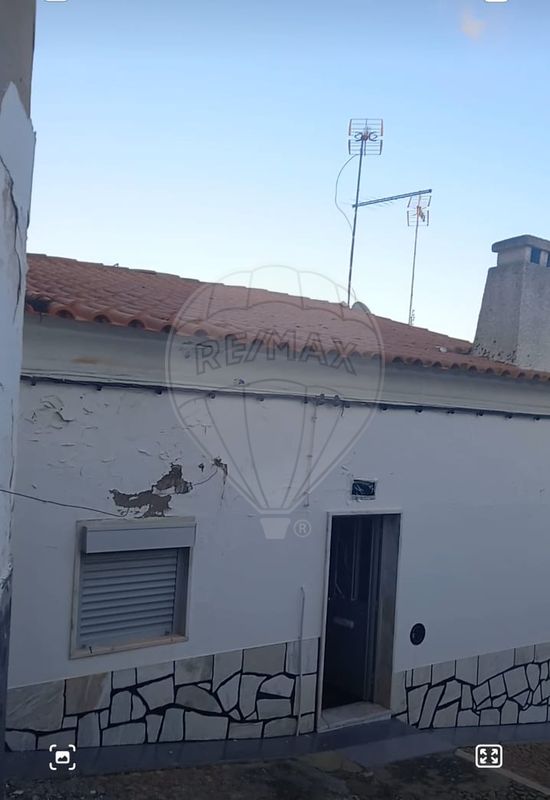 Moradia T2 para venda