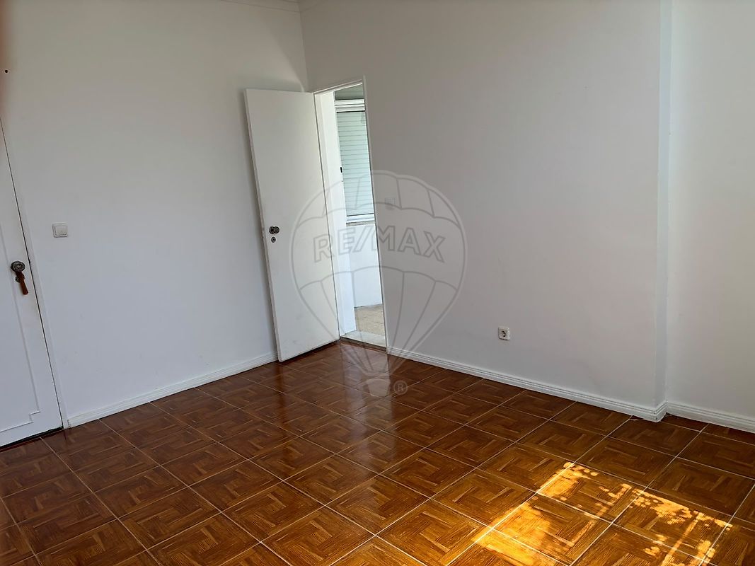 Apartamento T1 à venda em Cacém e São Marcos, Sintra — foto 7
