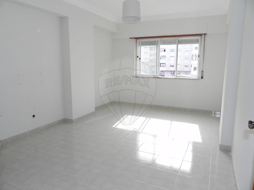 Apartamento T2 à venda em Cacém e São Marcos, Sintra — foto 18