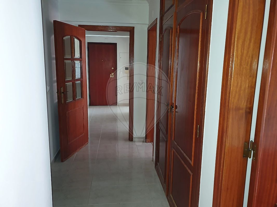 Apartamento T2 à venda em Cacém e São Marcos, Sintra — foto 8