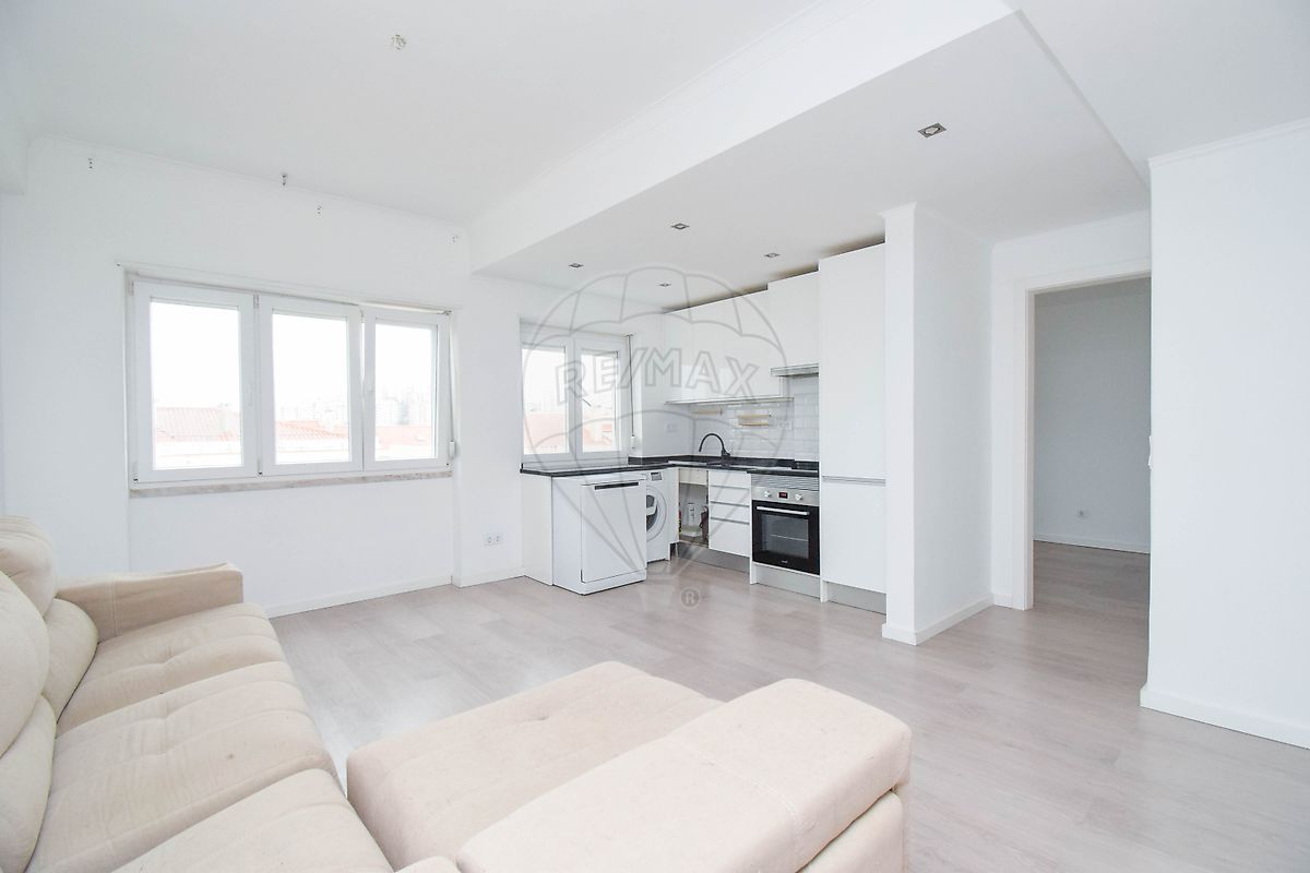 Apartamento T2 à venda em Sintra