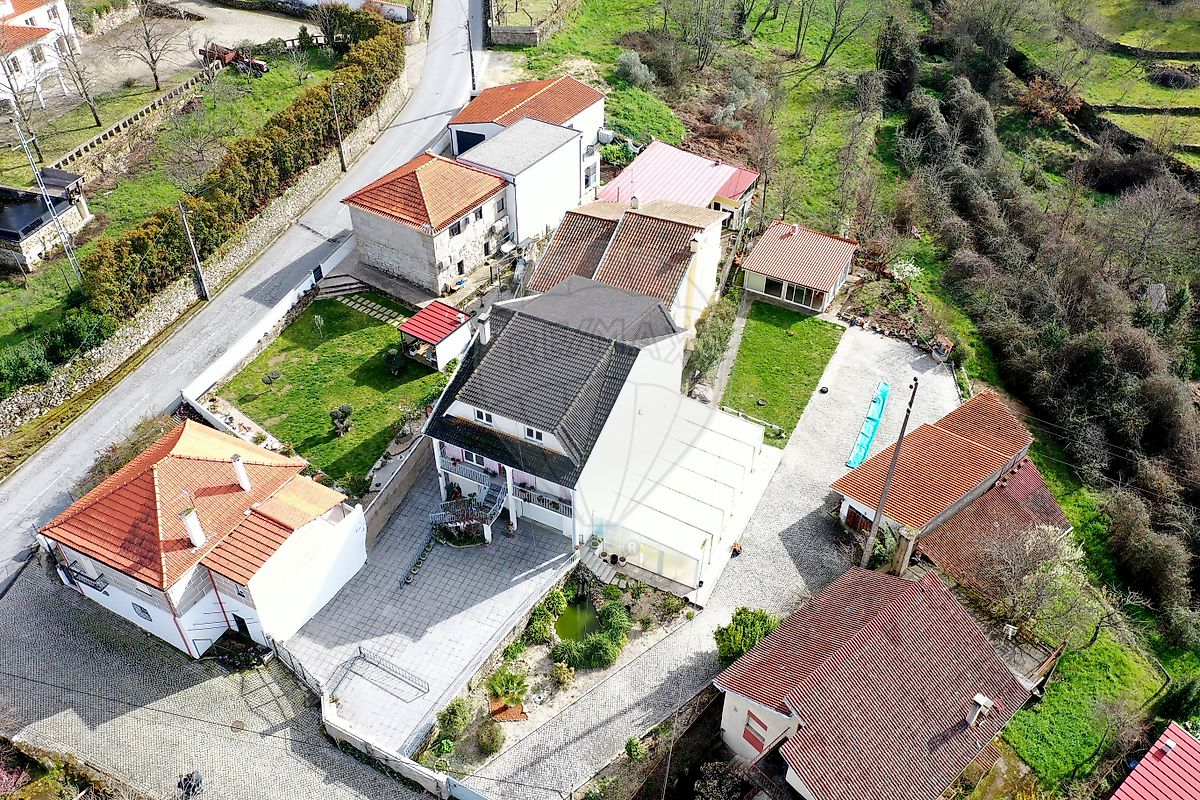 Moradia T5 à venda em Arcozelos, Moimenta da Beira — foto 6