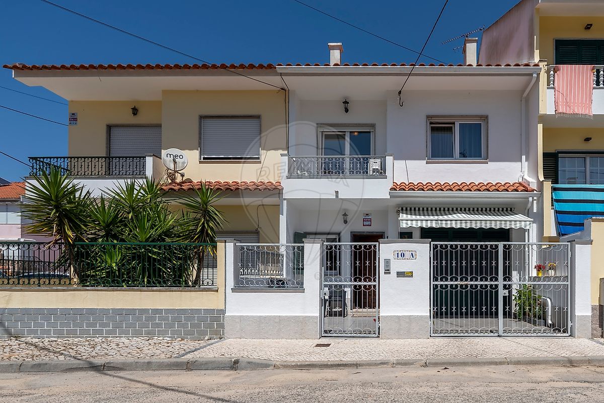 Moradia T4 à venda em Seixal