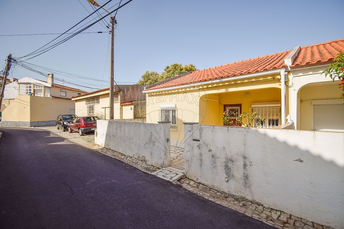 Moradia T2 - Carcavelos e Parede, Cascais, Lisboa