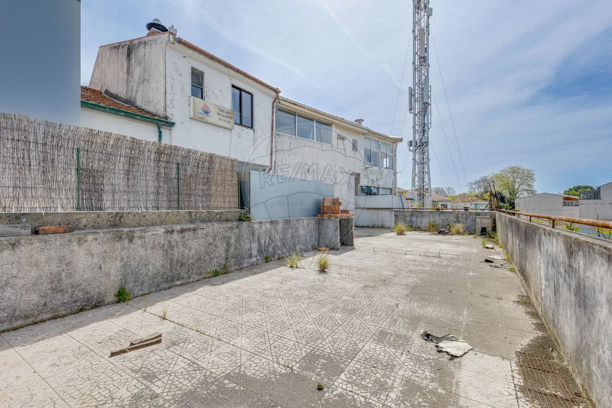 listing 125061216-12 picture-0