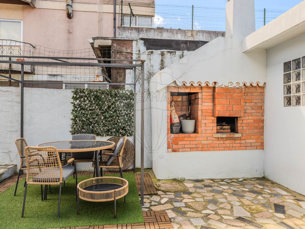 listing 125061230-128 picture-0